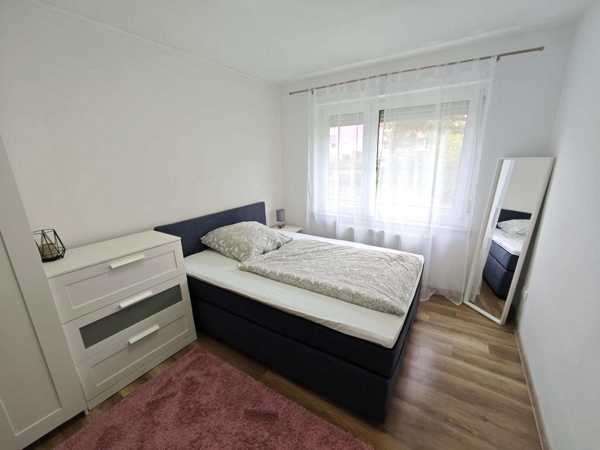 Fh-Naehe: Modernes Apt Mit Balkon Hof  Exterior photo