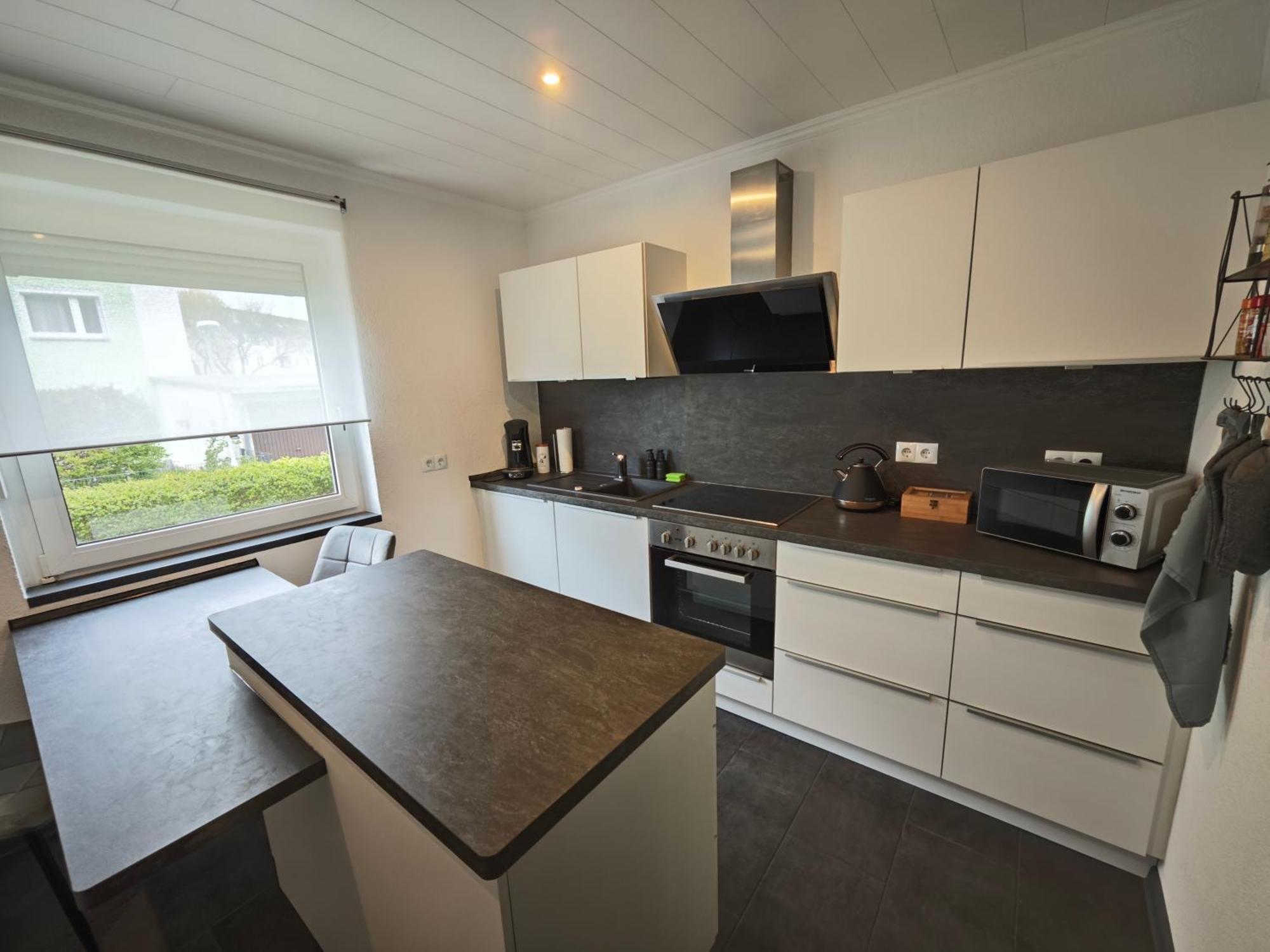 Fh-Naehe: Modernes Apt Mit Balkon Hof  Exterior photo